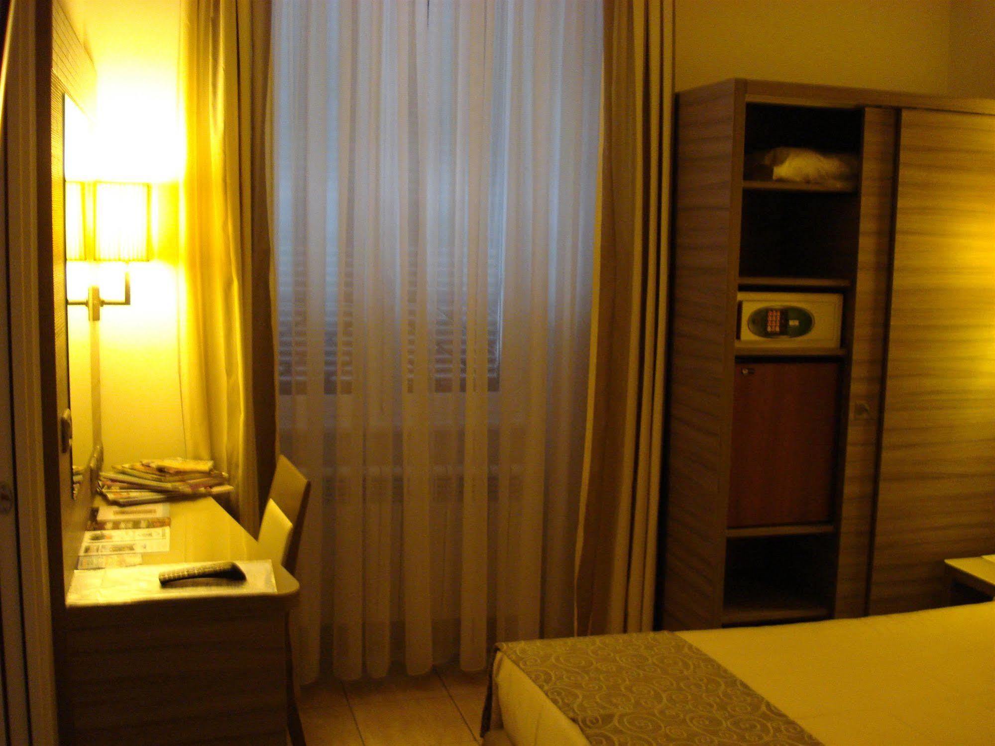 Morrisson Exclusive Rooms Rome Exterior photo